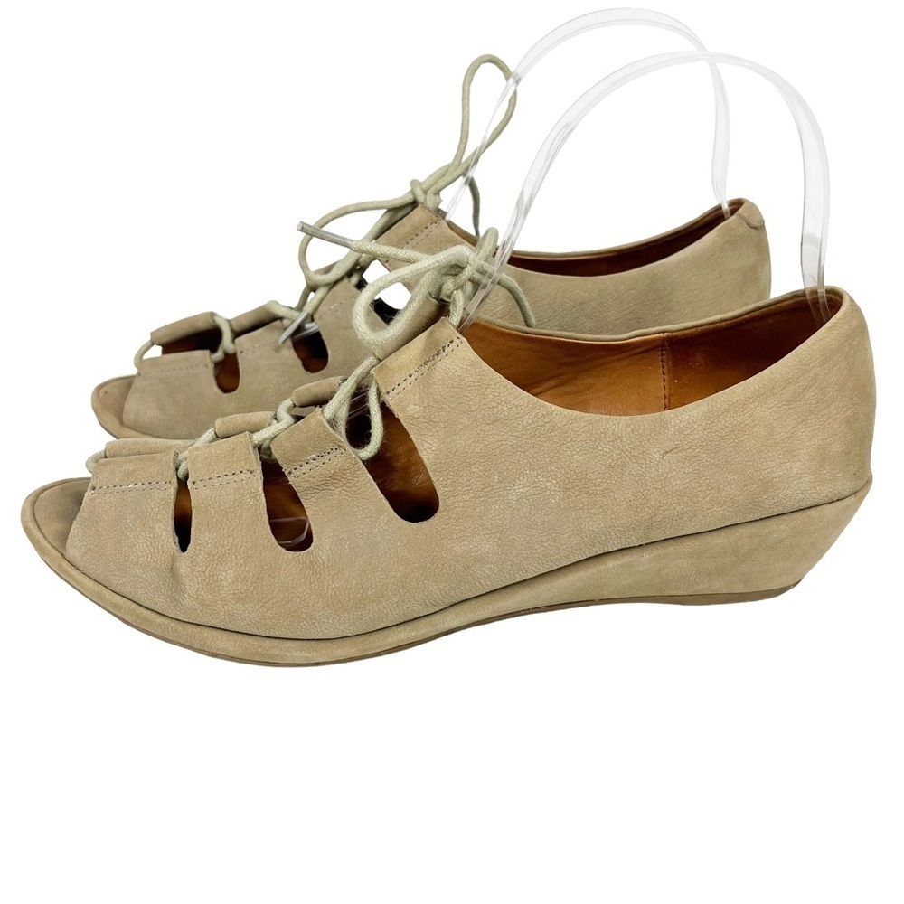 Gentle Souls Vally Lily Lace Up Wedge Sandals Flats Leather Womens Size 8.5 Tan